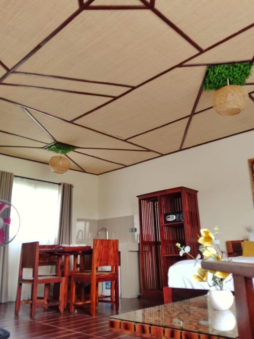 Bira Hotel Antsirabe Extérieur photo