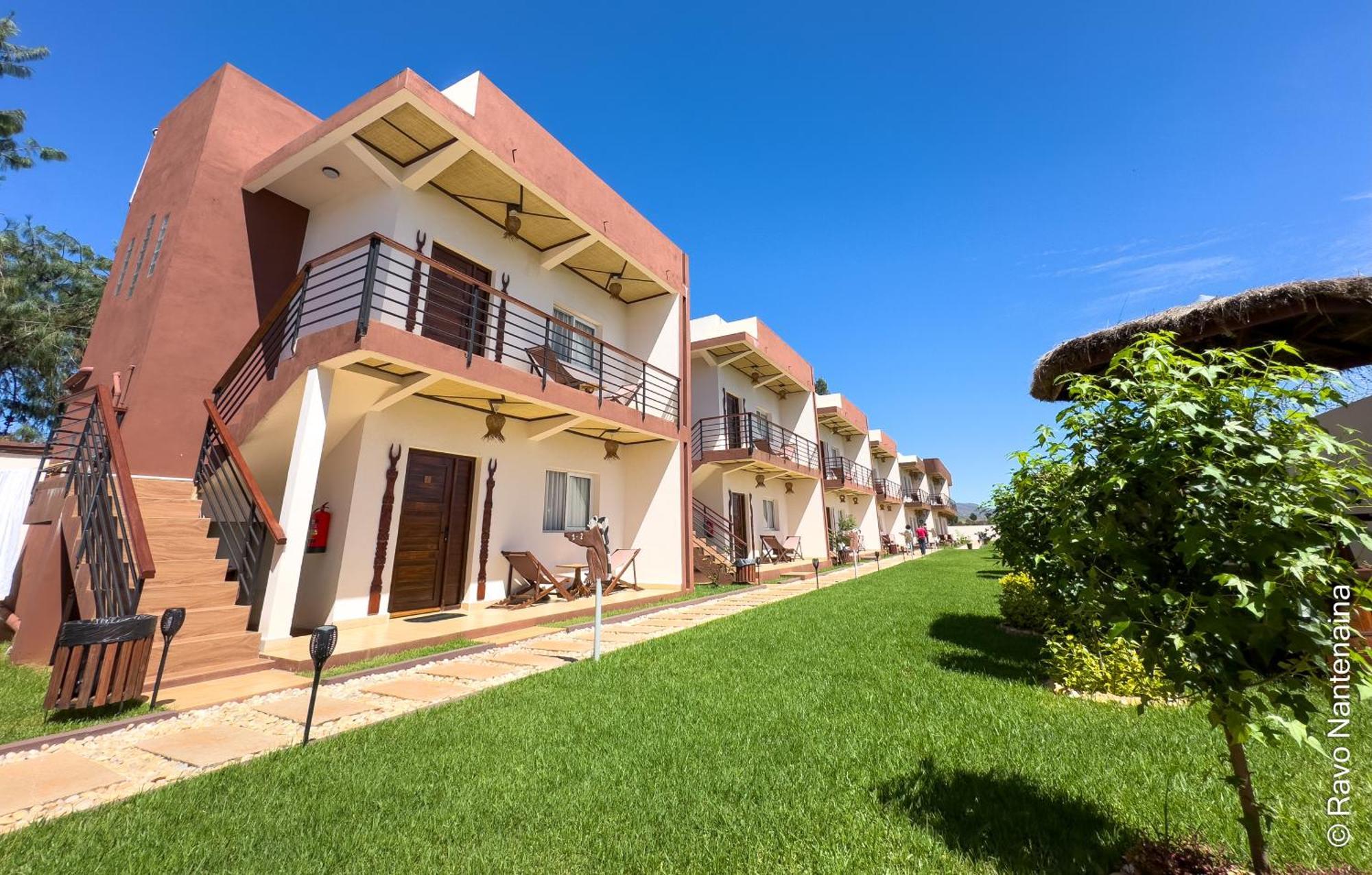Bira Hotel Antsirabe Extérieur photo