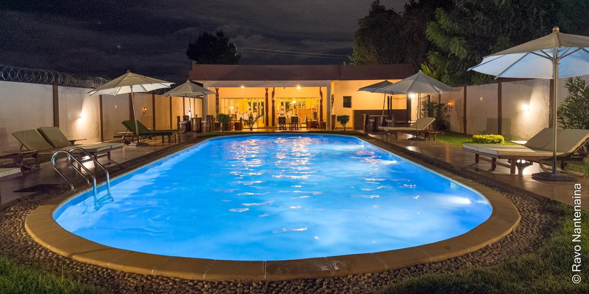 Bira Hotel Antsirabe Extérieur photo